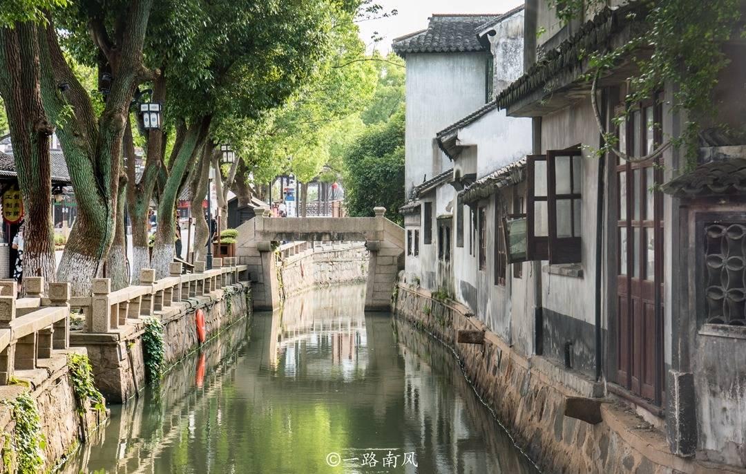 天津博物馆推出文物精华展